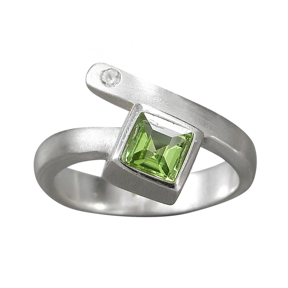 Schmuck-Michel Damen Ring Silber 925 Peridot Carré 5 mm (1200) - Ringgröße 61